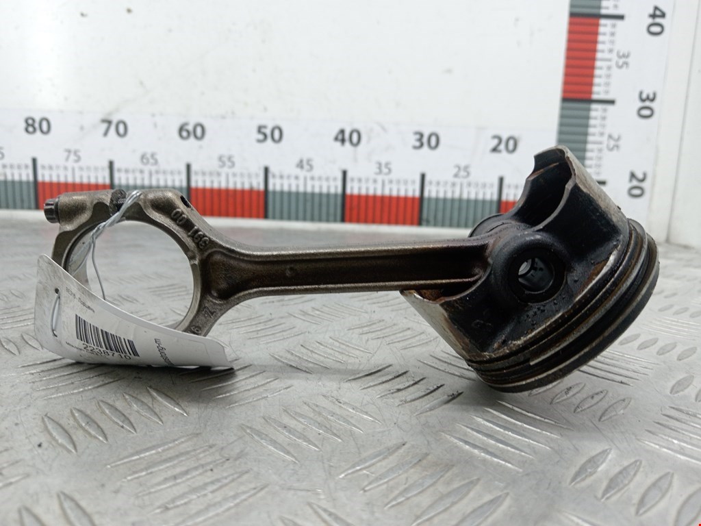 Поршень MITSUBISHI Colt Z3 2003-2012