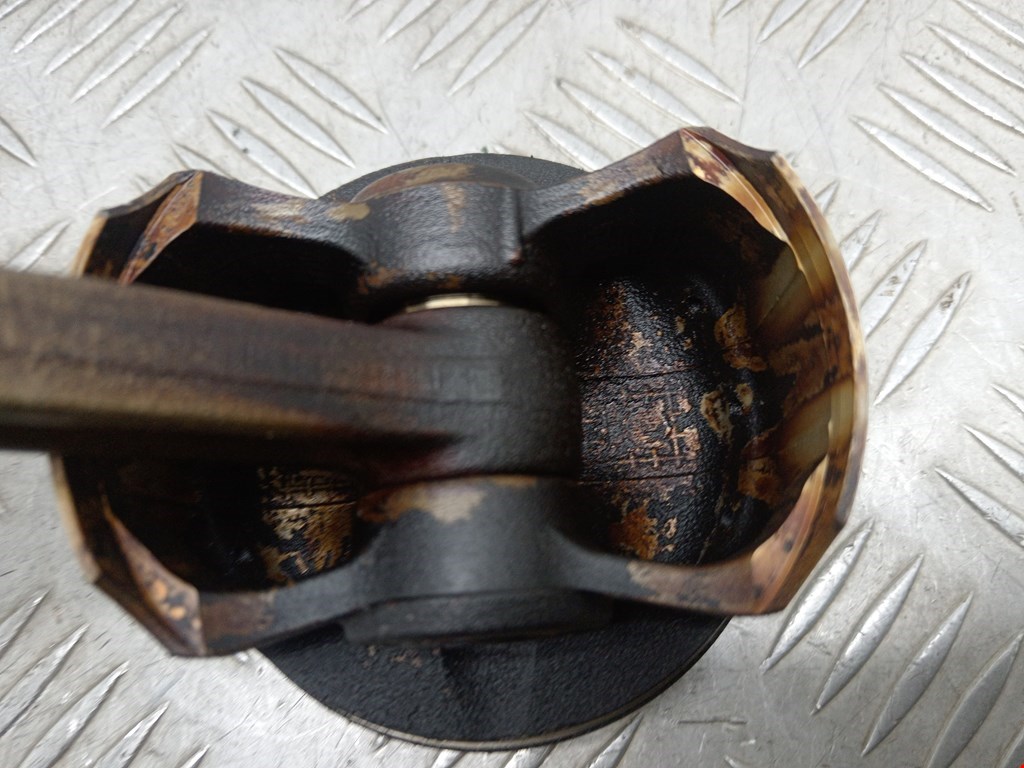 Поршень MITSUBISHI Colt Z3 2003-2012