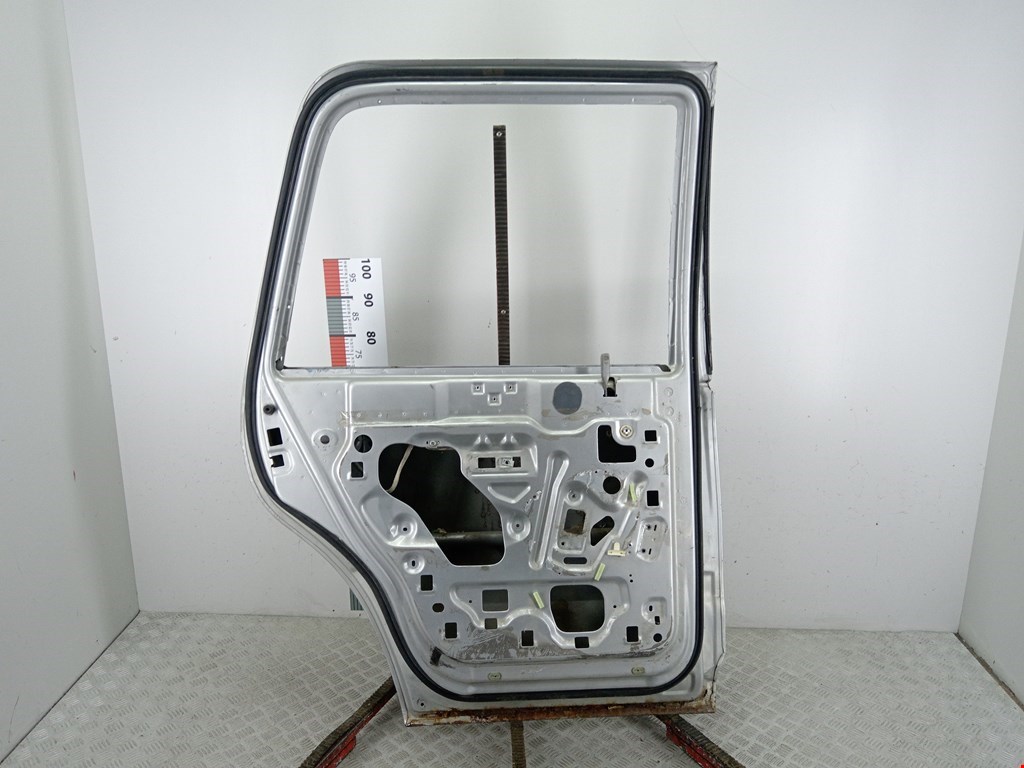 Дверь задняя левая FORD Expedition 1996-2003