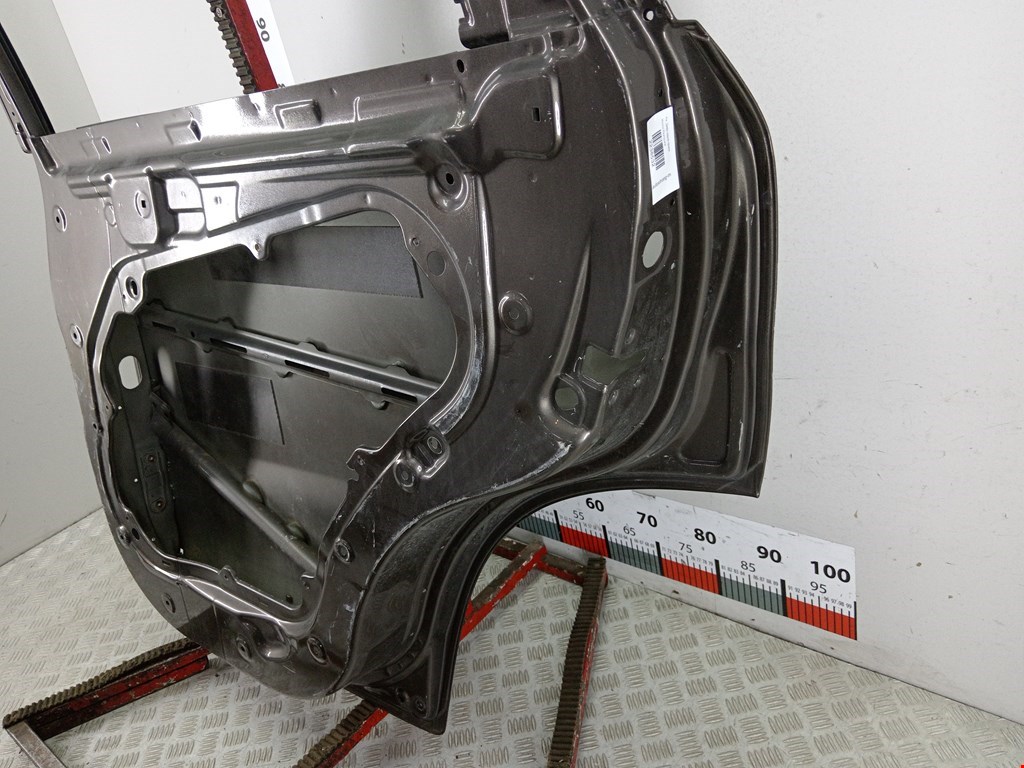 Дверь задняя правая KIA Sorento 2009-2021