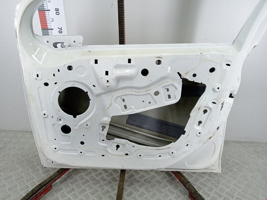 Дверь передняя правая PEUGEOT 208 2012-2019