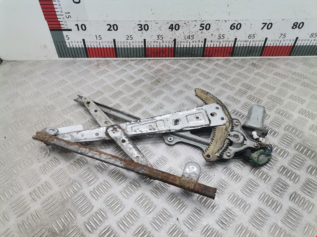 Стеклоподъемник передний правый SUBARU Legacy 1998-2004