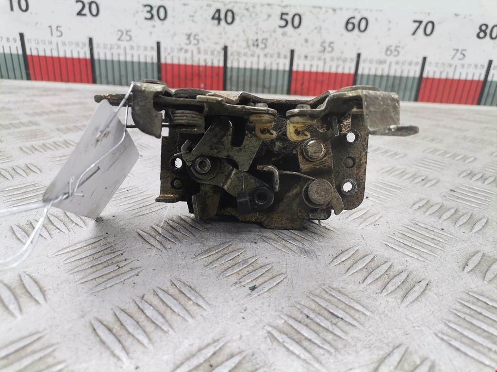 Замок двери задней левой OPEL Kadett E 1984-1994