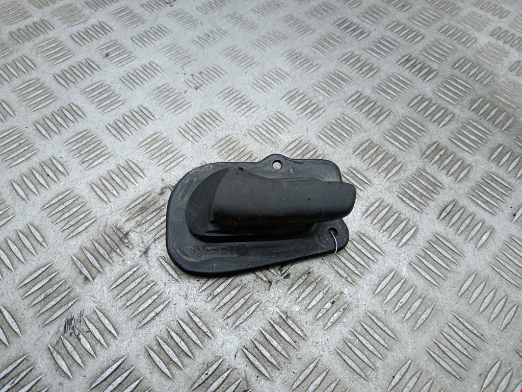 Ручка дверная передняя внутренняя левая OPEL Corsa B 1993-2000