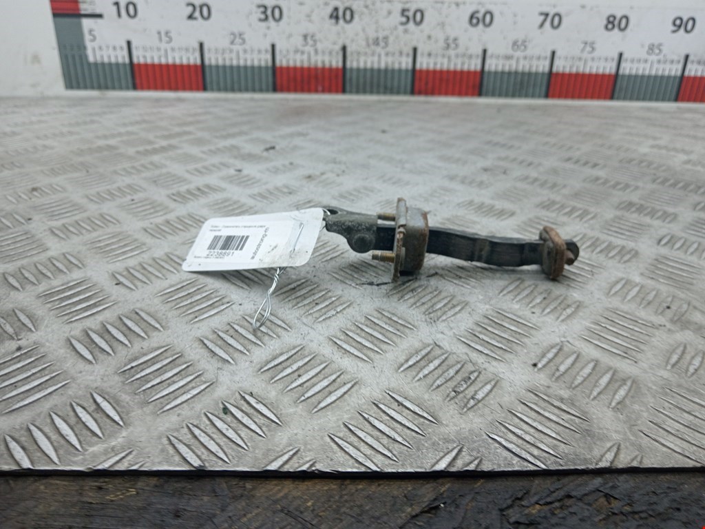 Ограничитель открывания двери SUBARU Legacy 1998-2004