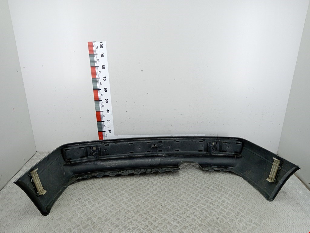 Бампер задний AUDI 80 B3 1986-1991