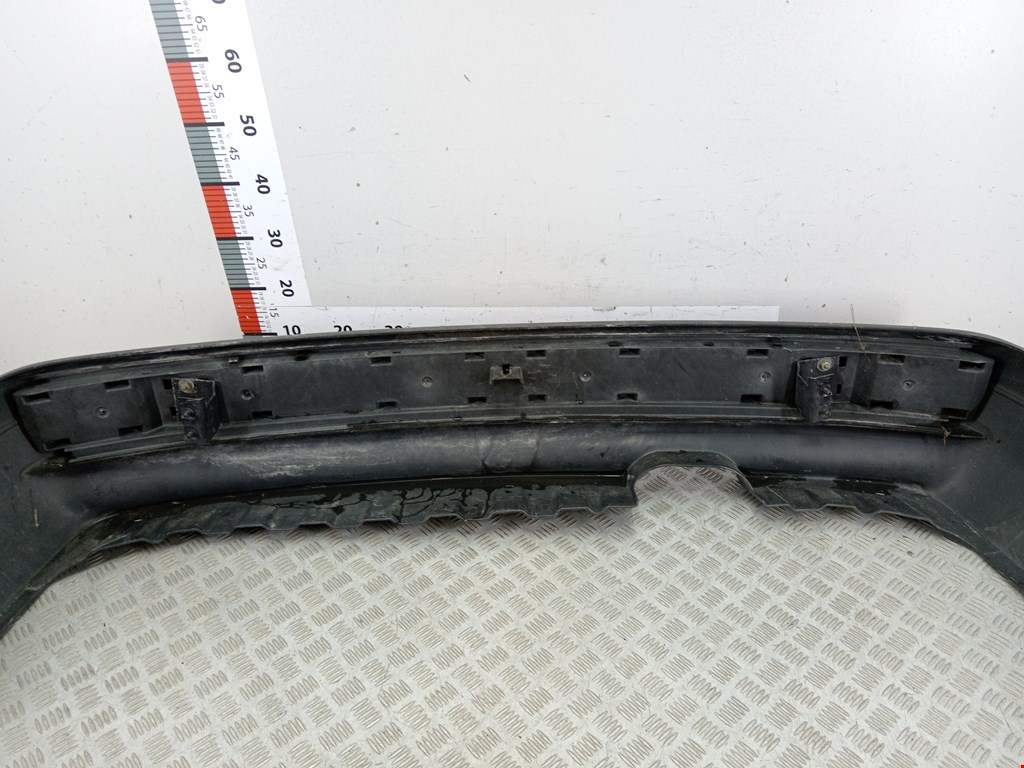 Бампер задний AUDI 80 B3 1986-1991