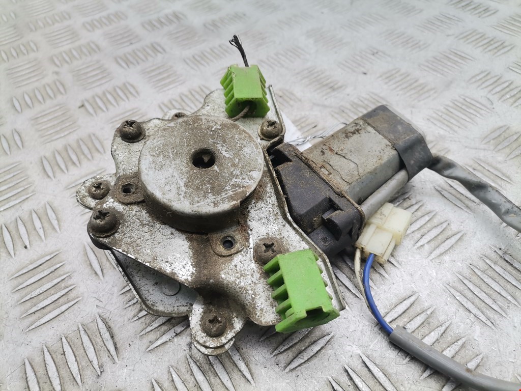 Моторчик (двигатель) стеклоподъемника GEELY CK (Otaka) CK Otaka 2008-2016