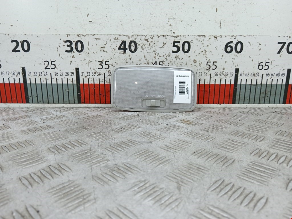 Плафон салонный (салона фонарь) LEXUS RX 300\330\350\400H 2003-2009