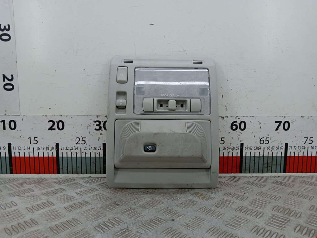 Плафон салонный (салона фонарь) LEXUS RX 300\330\350\400H 2003-2009