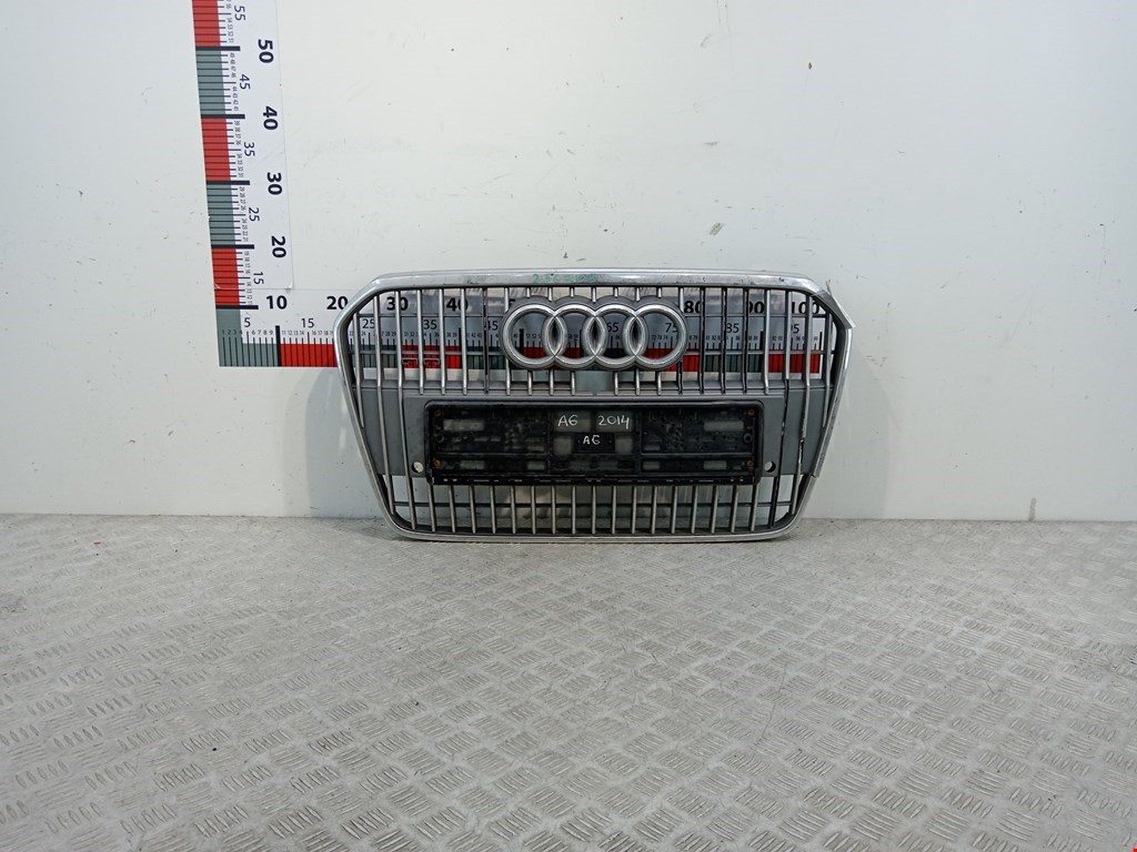 Решетка радиатора AUDI A6 C7 2011-2018