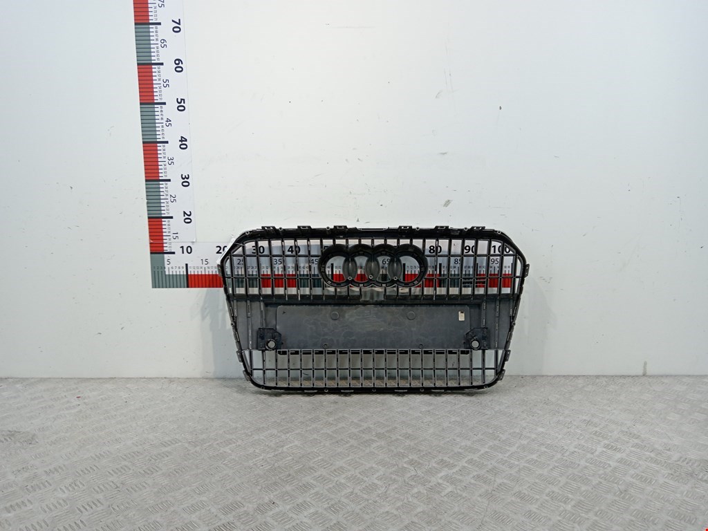 Решетка радиатора AUDI A6 C7 2011-2018