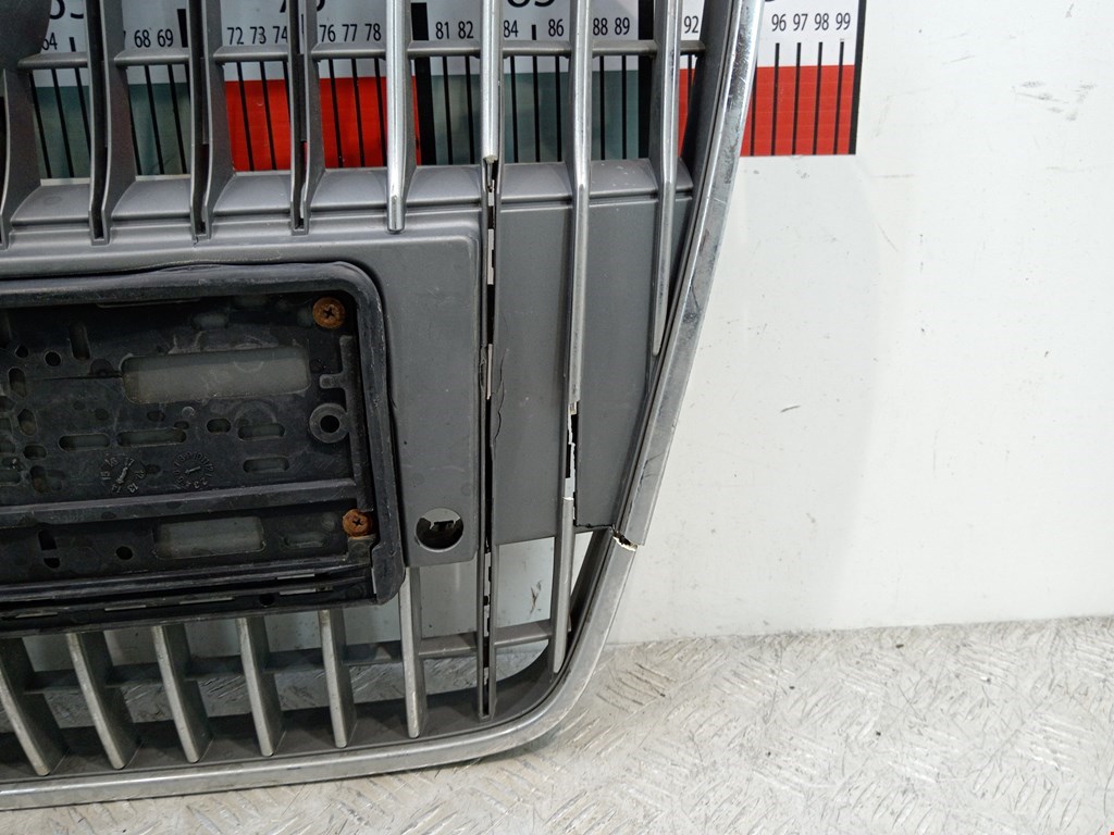 Решетка радиатора AUDI A6 C7 2011-2018