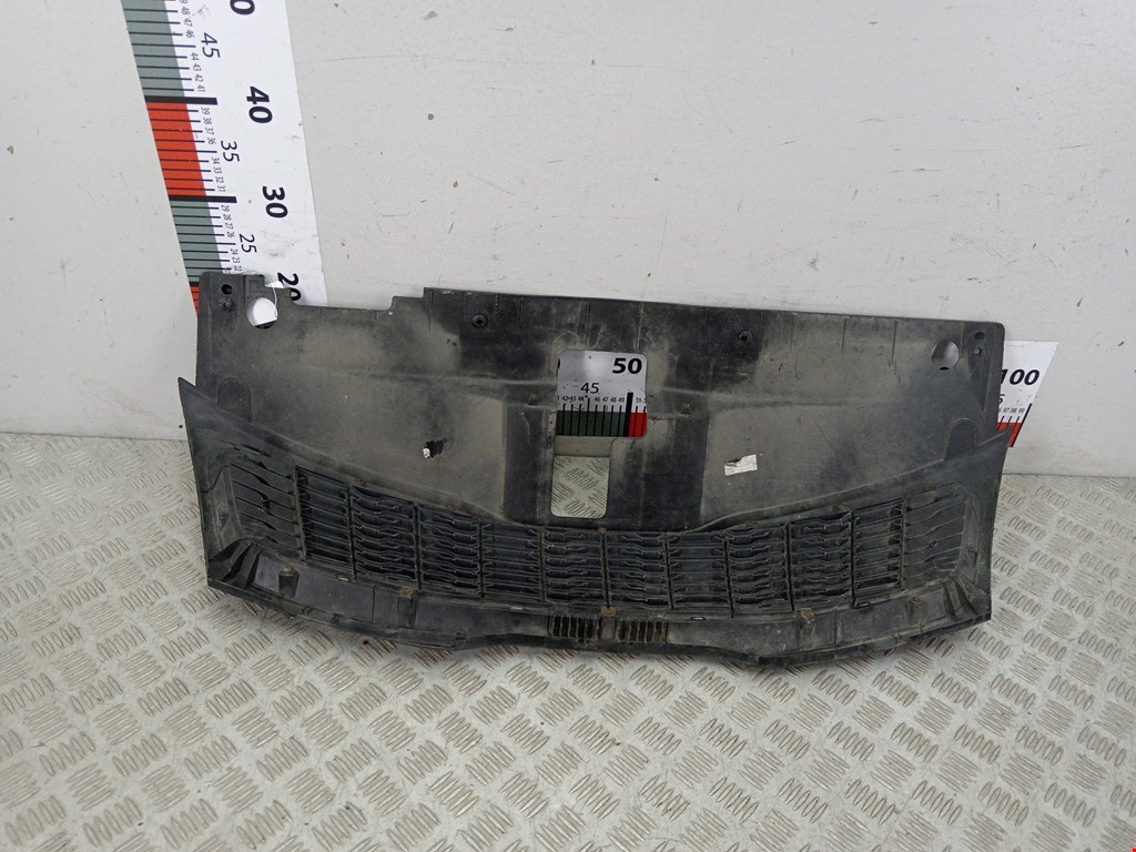 Решетка радиатора KIA Rio III 2011-2017