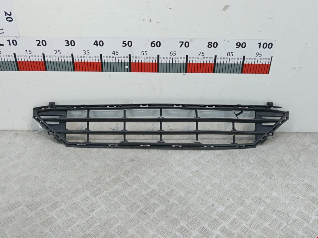 Решетка в бампер VOLVO XC60 I 2008-2017
