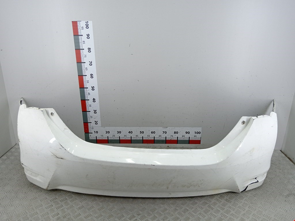 Бампер задний Toyota Corolla 11 (2012-2022)