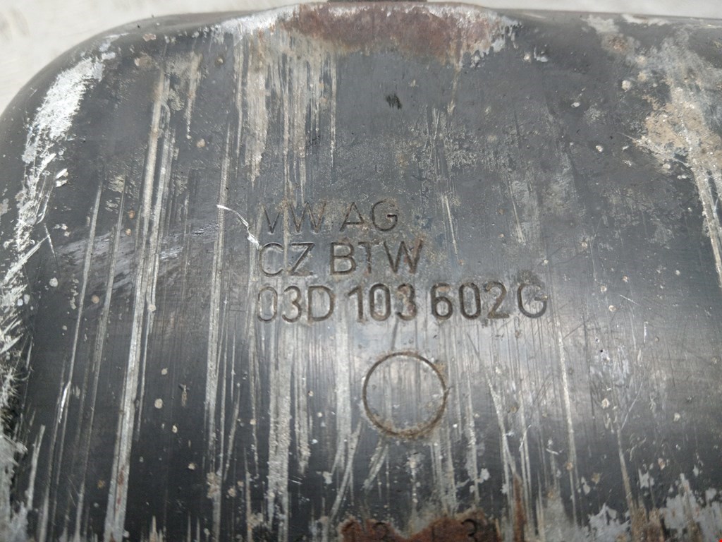 Поддон масляный двигателя VOLKSWAGEN Polo IV 2001-2009