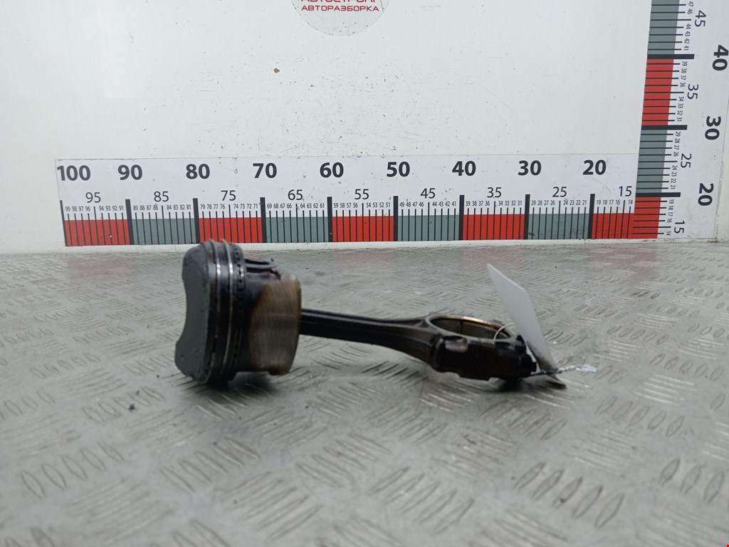 Поршень VOLVO V40 I 1995-2004