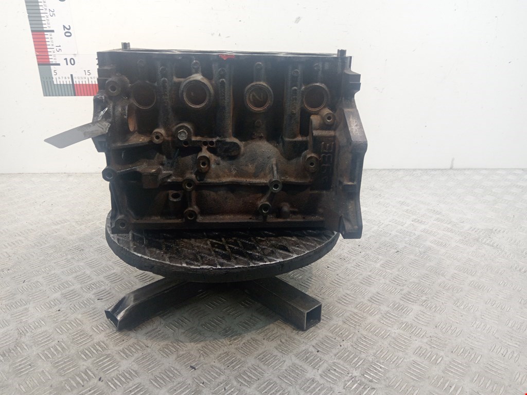 Блок цилиндров VOLVO V40 I 1995-2004