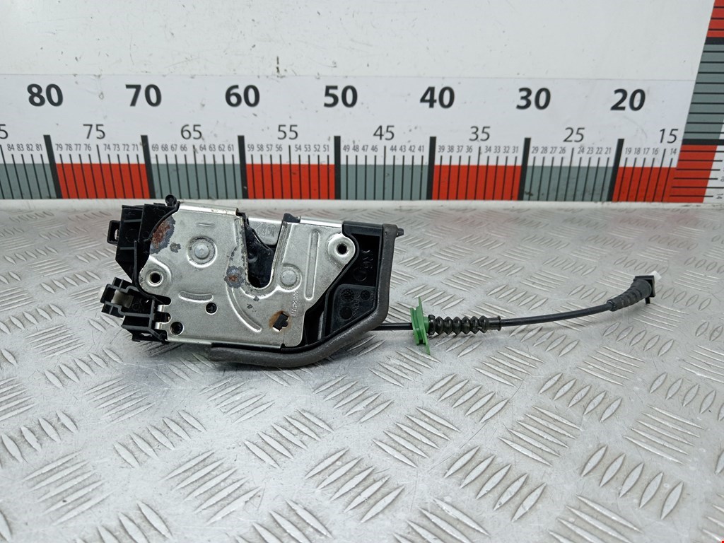 Замок двери задней правой BMW 5er 5 серия E60/E61 2003-2010