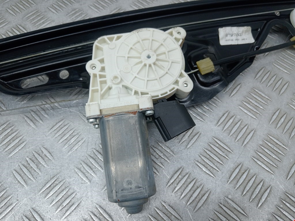 Стеклоподъемник задний правый BMW 5er 5 серия E60/E61 2003-2010