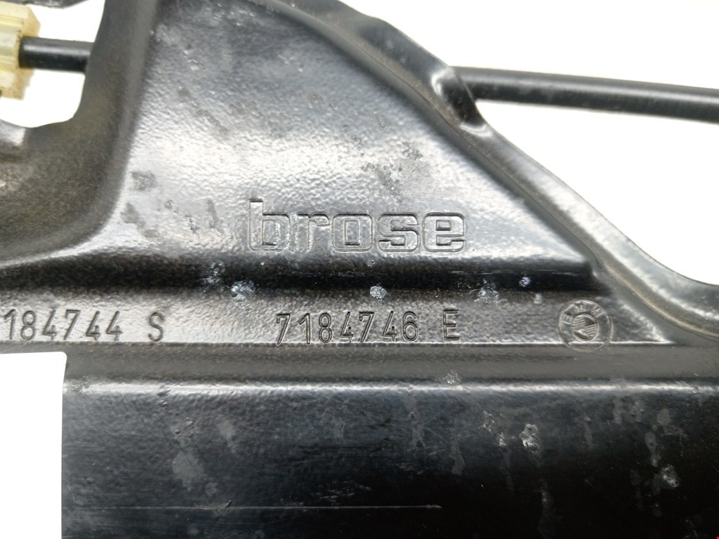 Стеклоподъемник задний правый BMW 5er 5 серия E60/E61 2003-2010