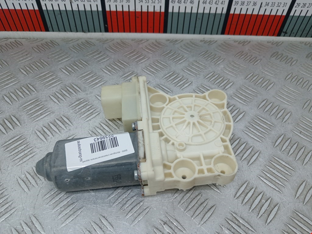 Моторчик (двигатель) стеклоподъемника BMW 7er 7 серия E65/E66 2001-2008