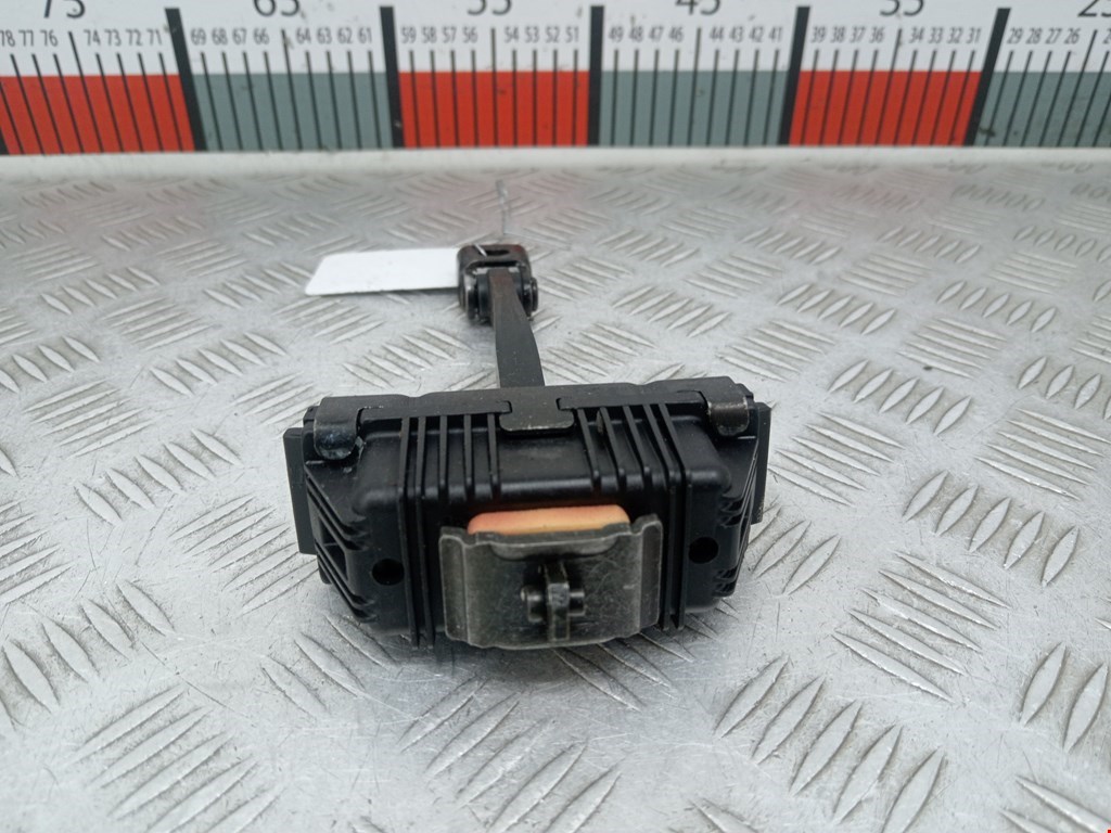 Ограничитель открывания двери BMW 5er 5 серия E60/E61 2003-2010