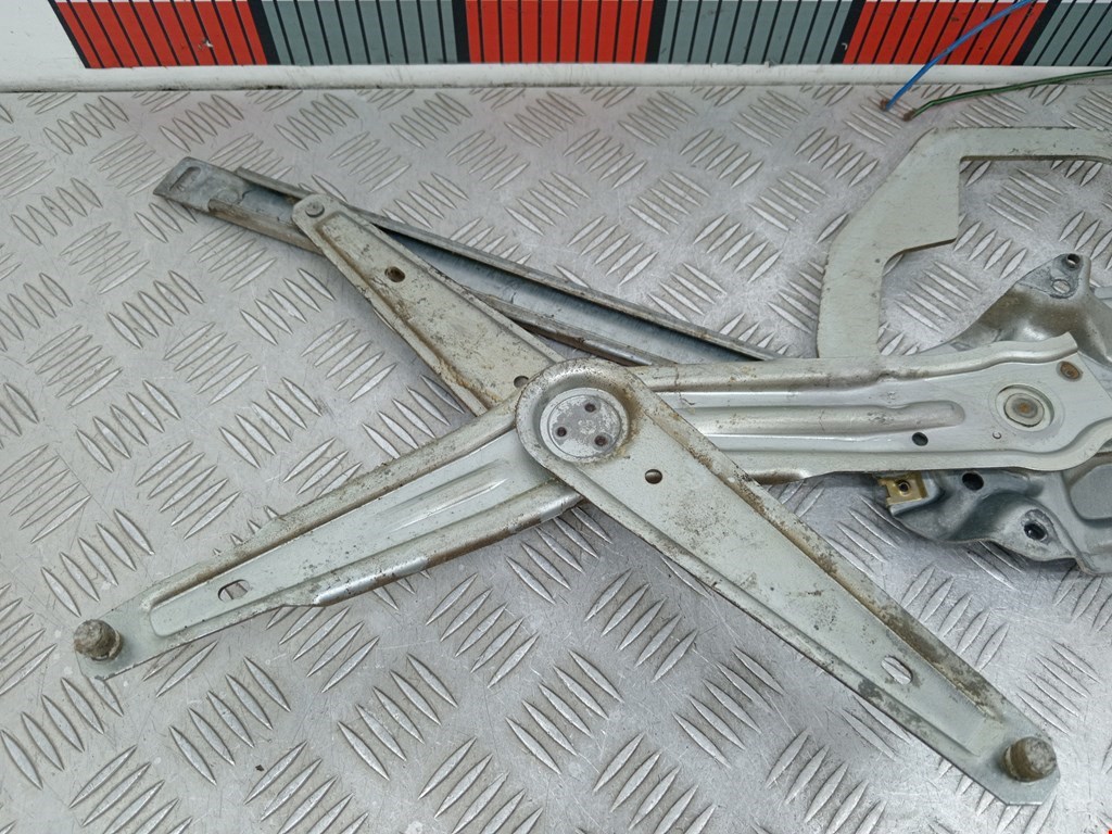 Стеклоподъемник передний левый BMW 3er E36 1991-2000