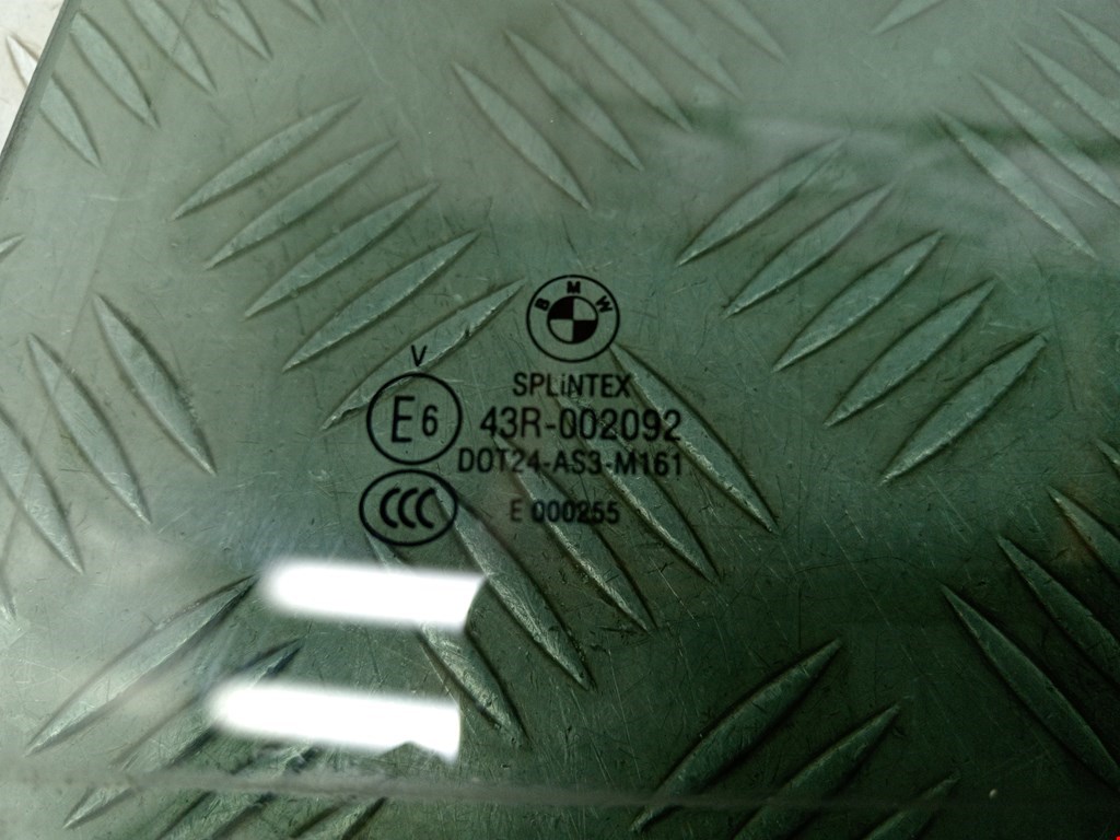 Стекло двери заднее левое BMW 5er 5 серия E60/E61 2003-2010