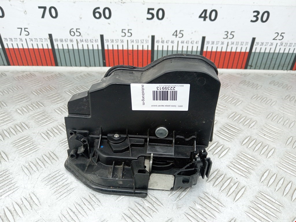 Замок двери задней правой BMW 5er 5 серия E60/E61 2003-2010