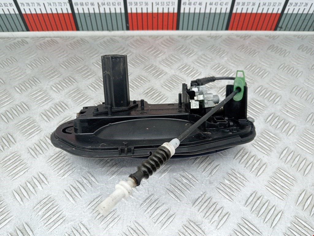 Ручка двери задней наружная правая BMW 5er 5 серия E60/E61 2003-2010