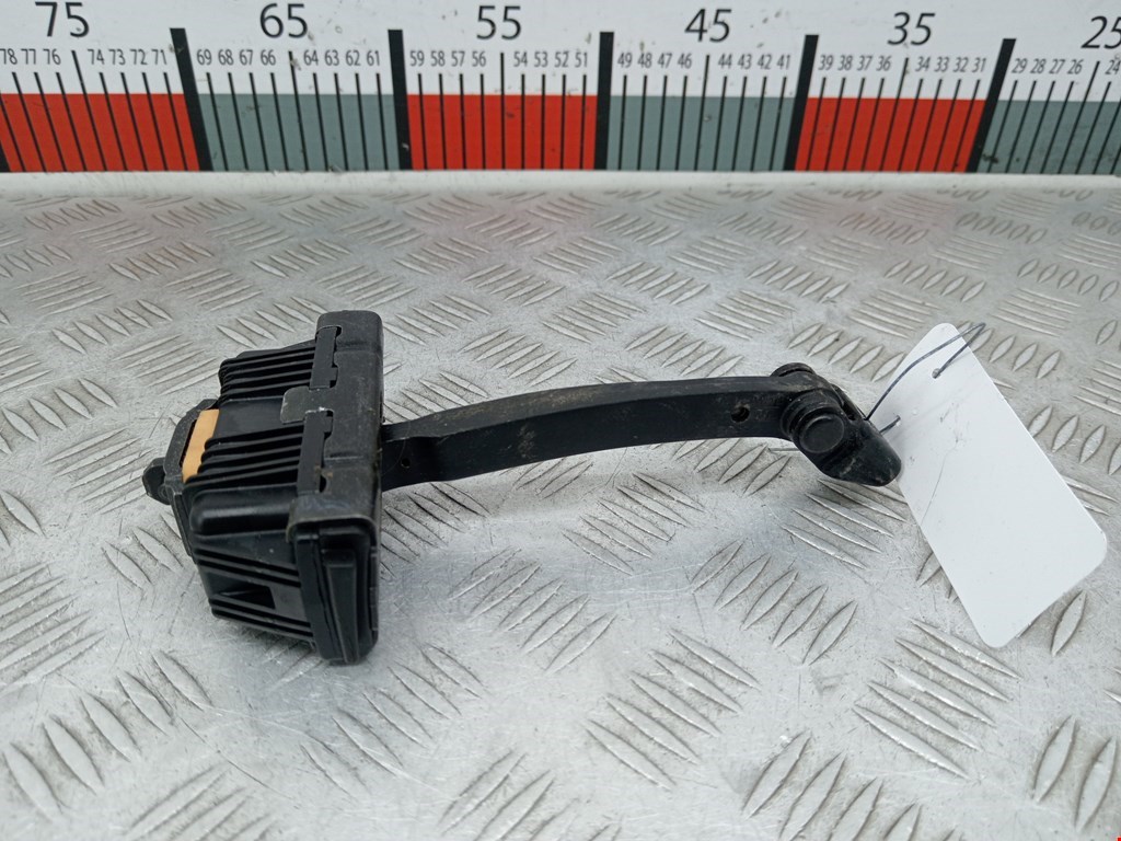 Ограничитель открывания двери BMW 5er 5 серия E60/E61 2003-2010