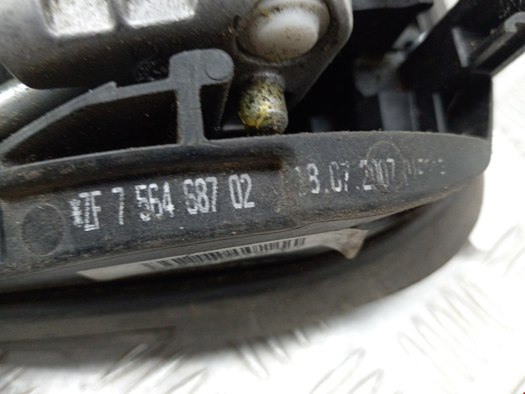 Кулиса (селектор) АКПП/МКПП в салоне BMW 3er E90/E91 2005-2012