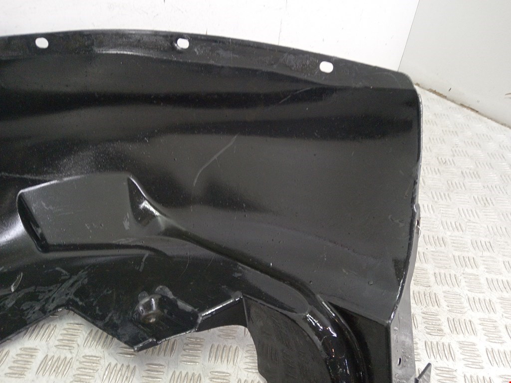 Локер (подкрылок) задний правый BMW X5 E53 1999-2006