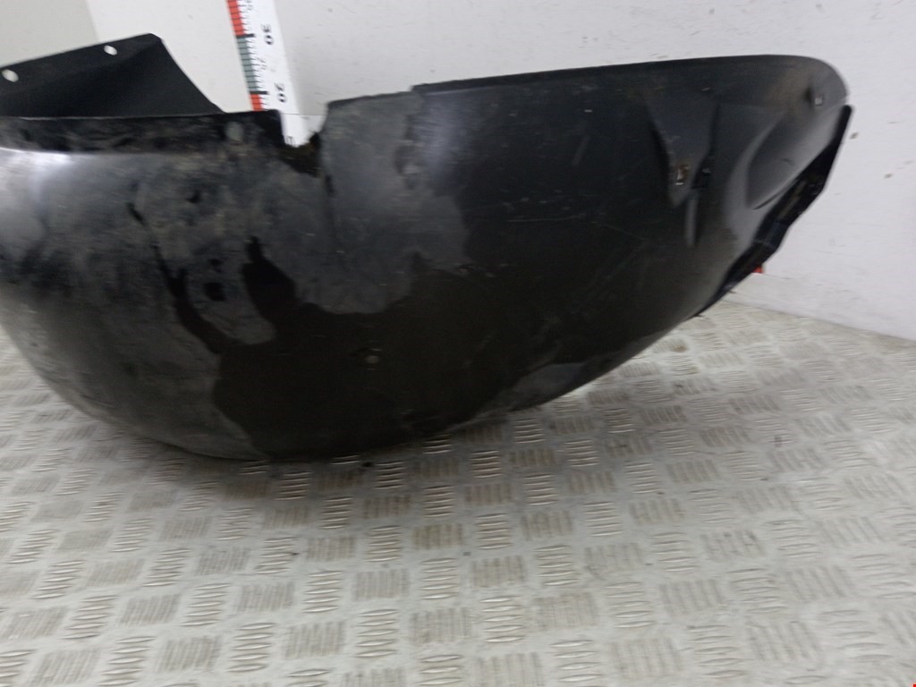 Локер (подкрылок) задний правый BMW X5 E53 1999-2006