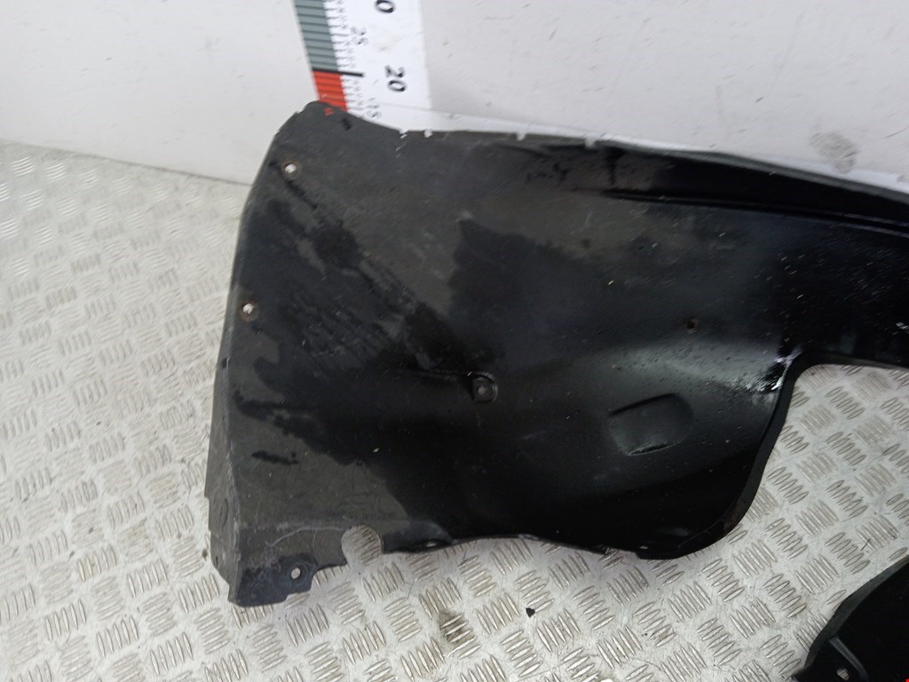 Локер (подкрылок) передний правый BMW 5er 5 серия E39 1995-2004