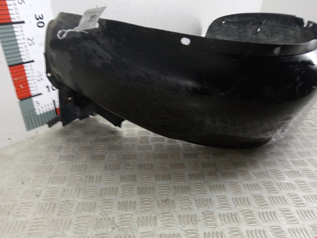 Локер (подкрылок) задний правый BMW X5 E53 1999-2006