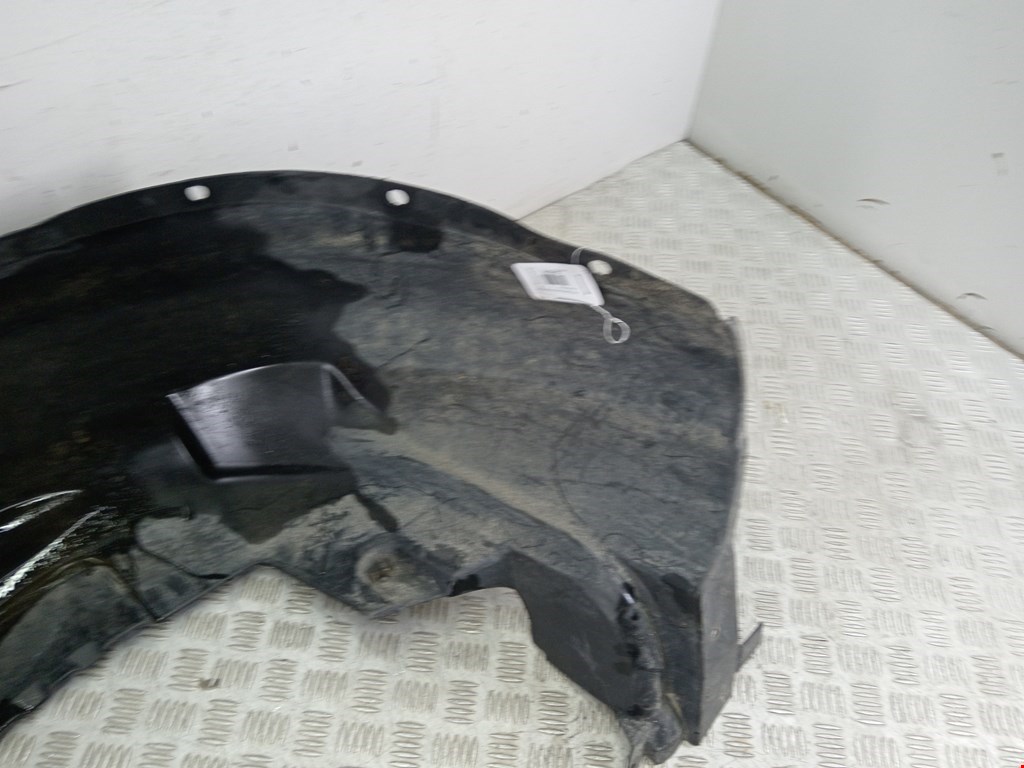 Локер (подкрылок) задний правый BMW X5 E53 1999-2006