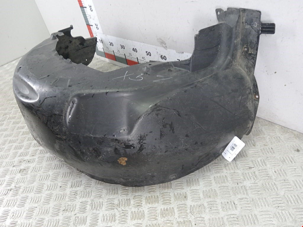 Локер (подкрылок) задний правый BMW X5 E53 1999-2006