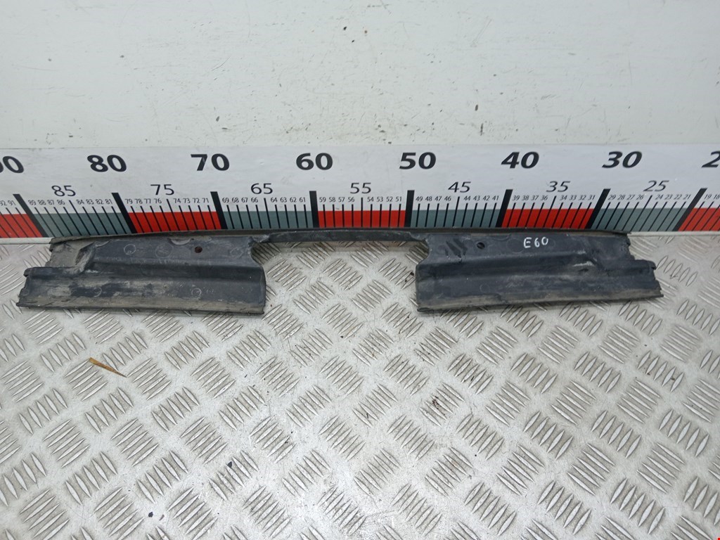 Диффузор (кожух) вентилятора BMW 5er 5 серия E60/E61 2003-2010