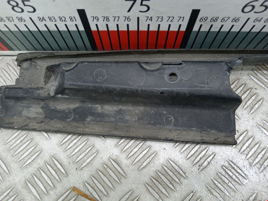 Диффузор (кожух) вентилятора BMW 5er 5 серия E60/E61 2003-2010