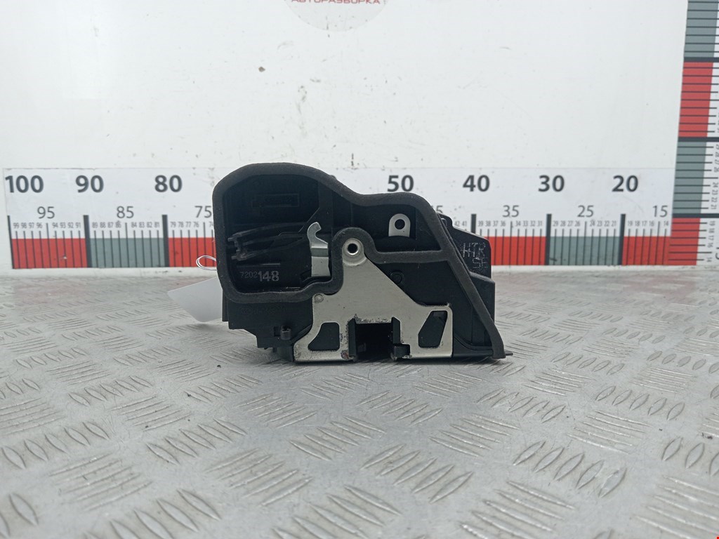 Замок двери задней правой BMW X5 E70 2007-2013