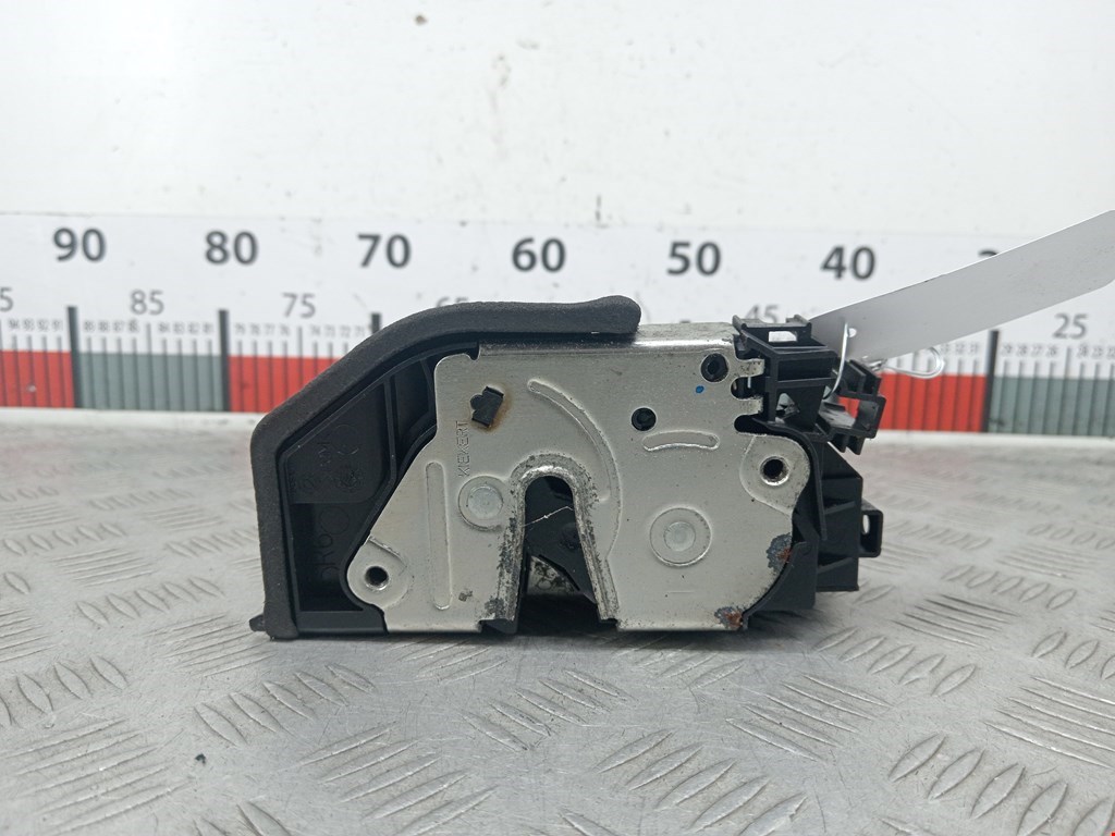 Замок двери задней правой BMW X5 E70 2007-2013