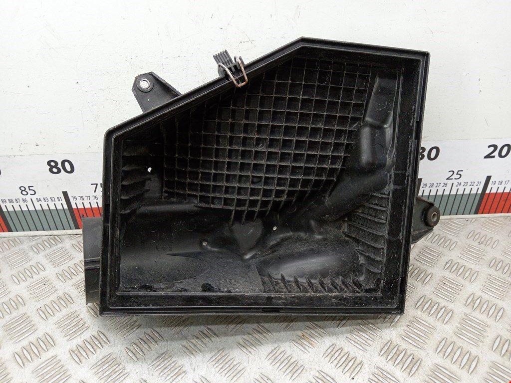 Корпус воздушного фильтра BMW 5er 5 серия E60/E61 2003-2010