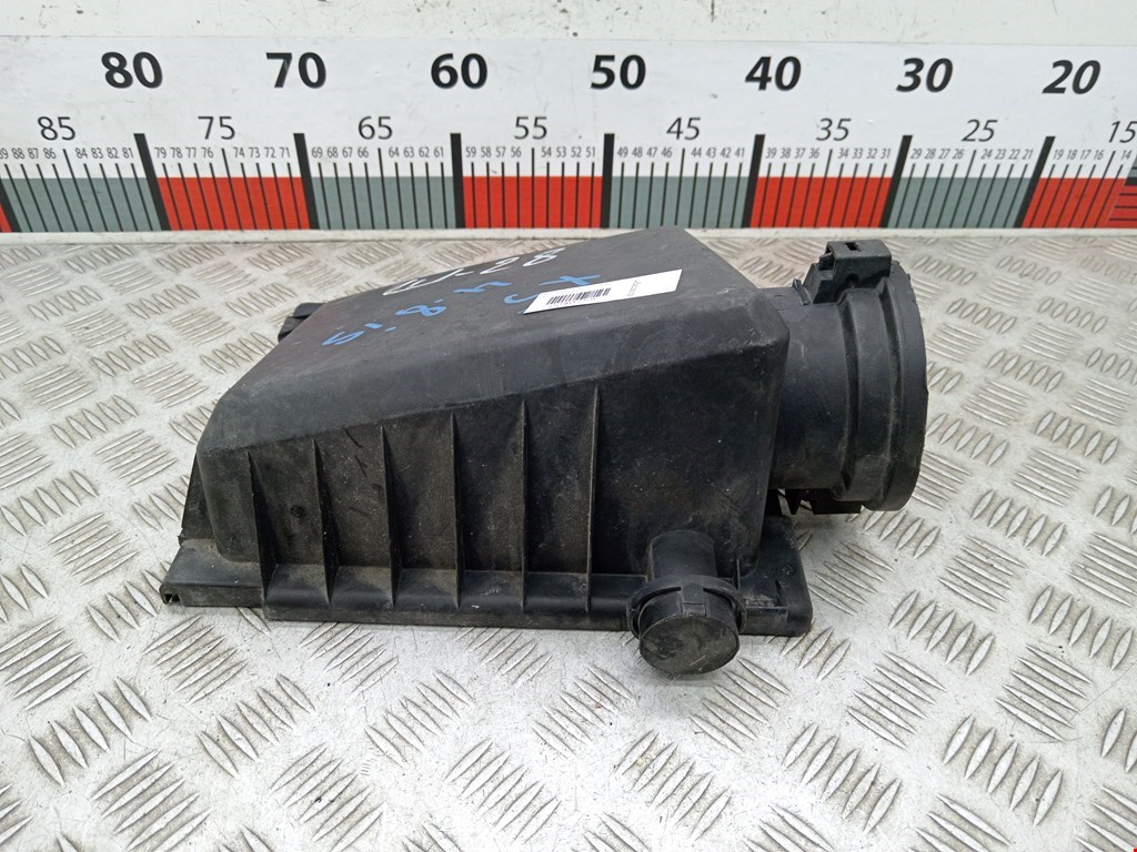 Корпус воздушного фильтра BMW X5 E53 1999-2006