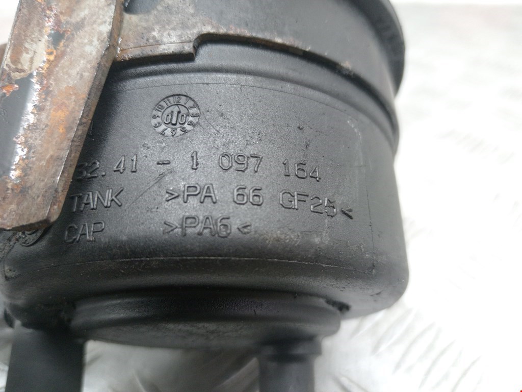 Бачок ГУР (гидроусилителя) BMW 5er 5 серия E39 1995-2004