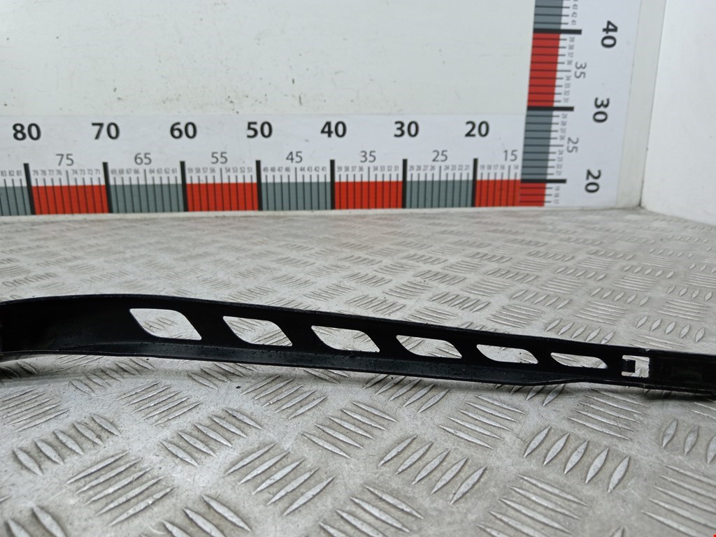 Поводок дворников передний левый/ правый BMW 6er E63/E64 2003-2011