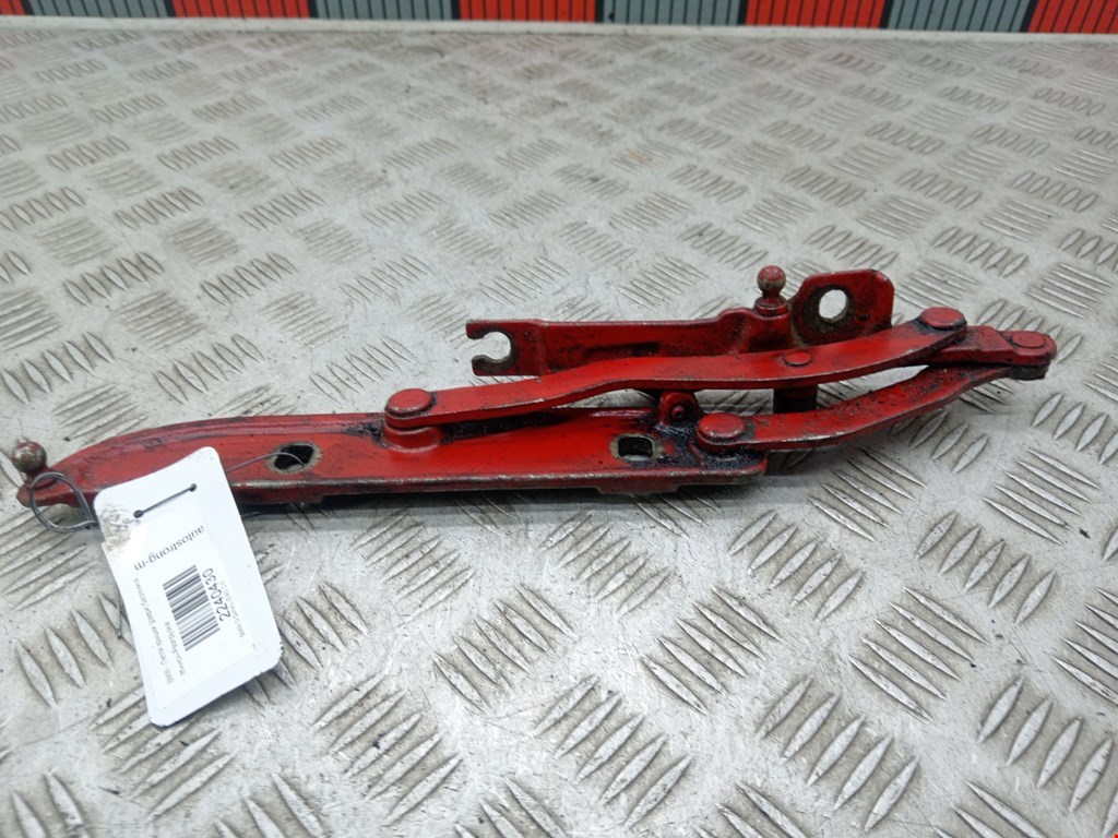 Петля крышки (двери) багажника BMW 3-Series (E46) (1998-2007)