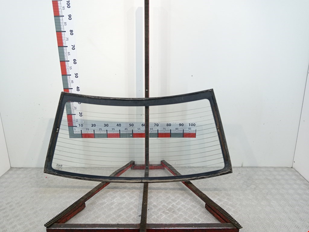 Стекло заднее HYUNDAI Accent II +ТАГАЗ 2000-2012